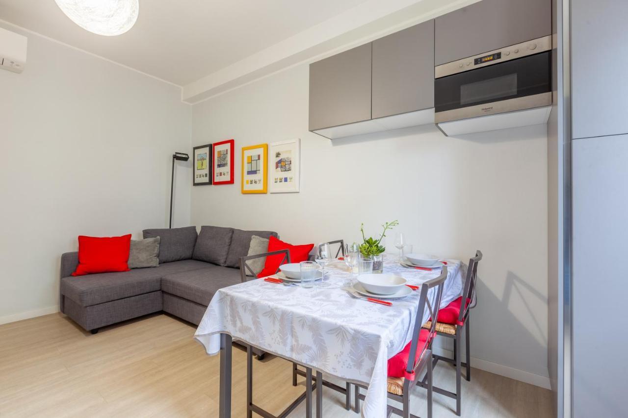 Darsena Navigli Apt - 800 M Far From P.Ta Genova M2 Apartment Milan Luaran gambar