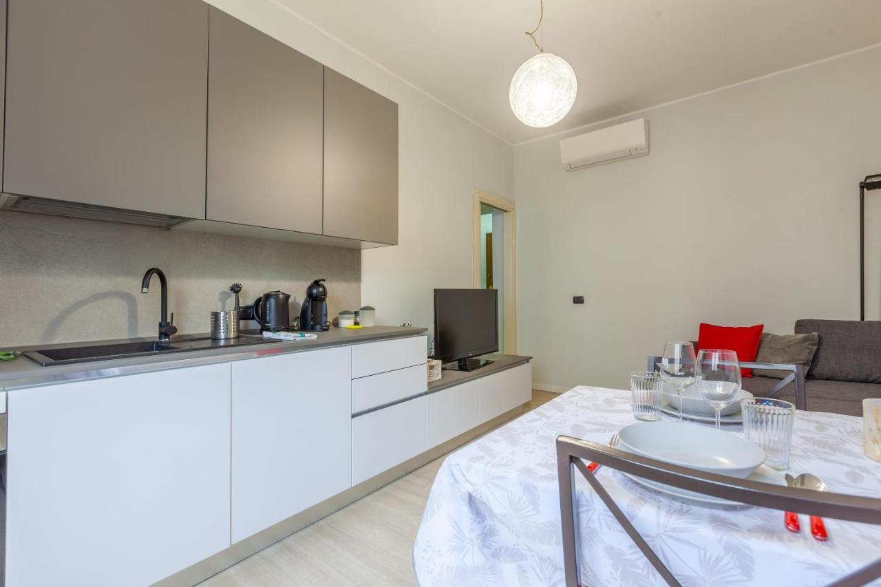 Darsena Navigli Apt - 800 M Far From P.Ta Genova M2 Apartment Milan Luaran gambar